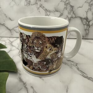 Applause Vintage 90s Wild Cats Print Coffee Mug White Yellow Lion Leopard Tiger